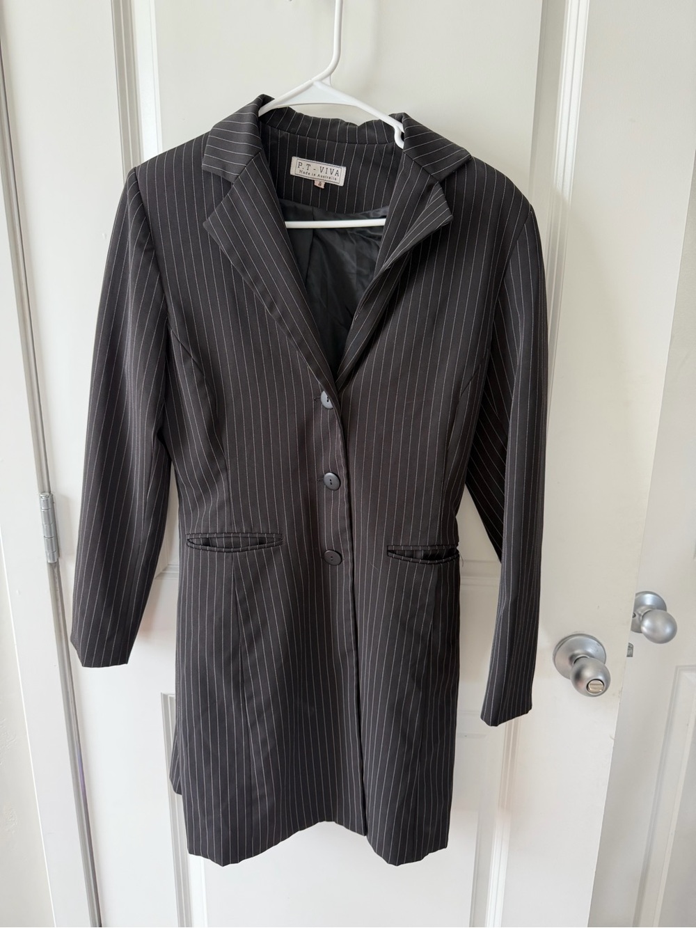 VINTAGE P. T. VIVA Black Pinstripe Longline Blazer